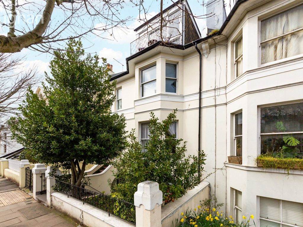 2 bed flat to rent in Goldstone Villas, Hove, East Sussex BN3 Zoopla