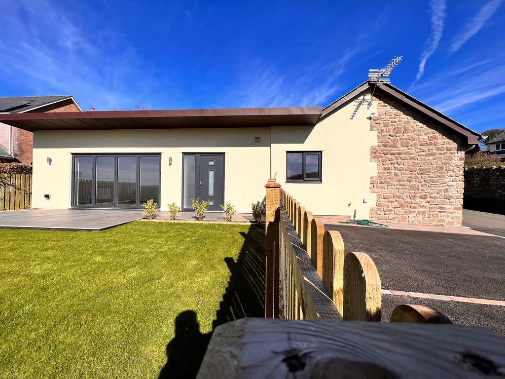 2 bed detached bungalow for sale in Staunton, Coleford, Gloucestershire
