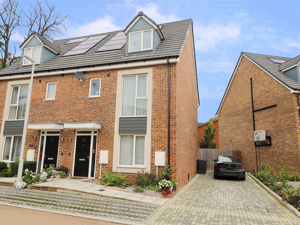 Masterman Place, Uxbridge UB10  