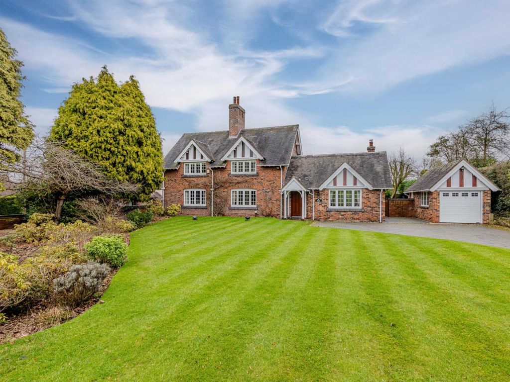 4 bed detached house for sale in Barlaston Old Road, Trentham ST4, £800,000 Zoopla