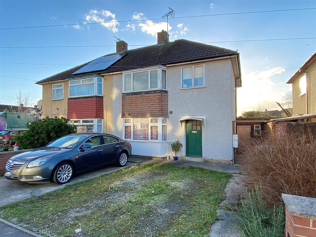 3 bed semidetached house for sale in Churchill Drive, Newark NG24 Zoopla