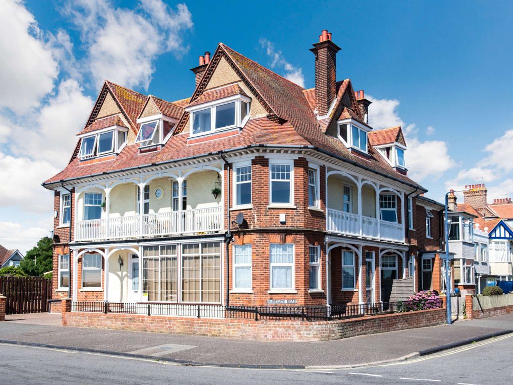5 bed detached house for sale in Sea Road, Felixstowe, Suffolk IP11