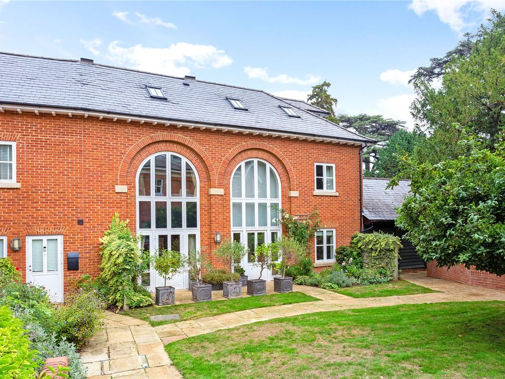 4 bed detached house for sale in Cobham Park, Cobham, Surrey KT11 Zoopla