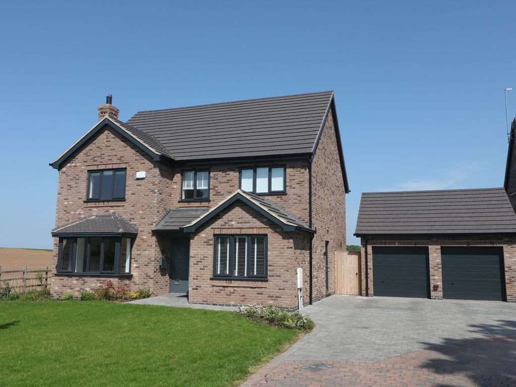 New home, 5 bed detached house for sale in Fairways, Station Road