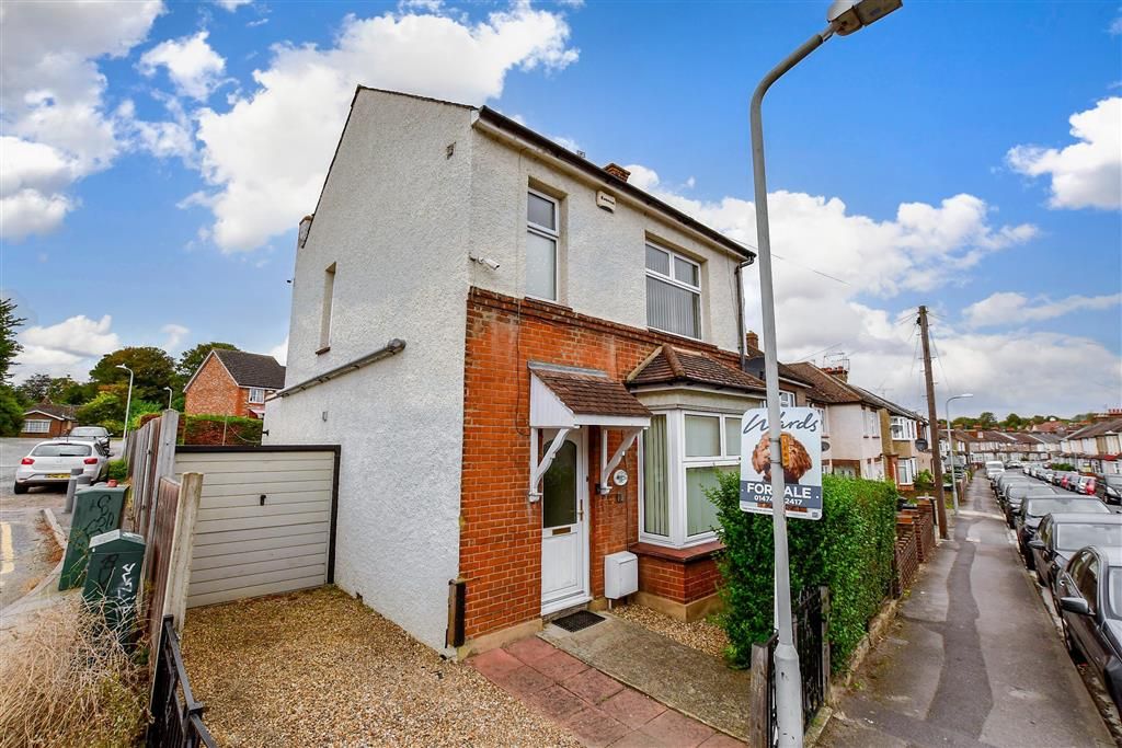 3 bed detached house for sale in Brook Road, Northfleet, Gravesend