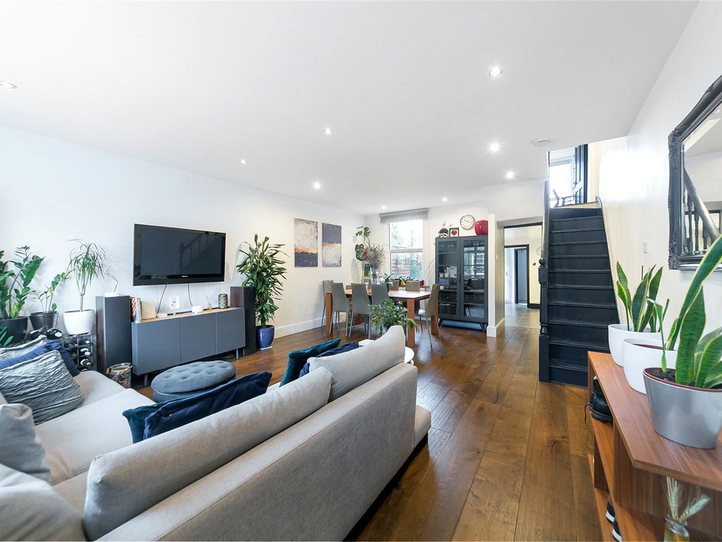 3 bed terraced house for sale in Fort Road, Southwark SE1, £920,000