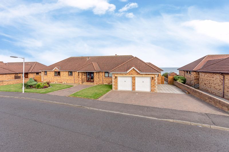 5 bed bungalow for sale in Bowhouse Drive, Kirkcaldy KY1, £475,000 Zoopla