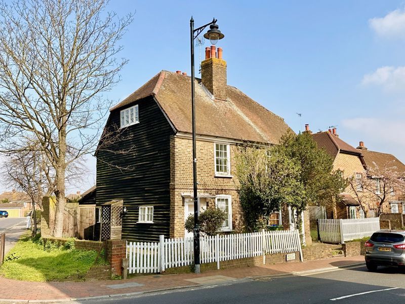 3 bed semidetached house for sale in Bexley High Street, Bexley DA5, £