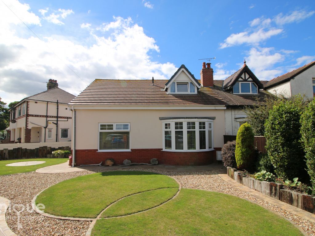 4 bed bungalow for sale in Darbishire Road, Fleetwood FY7 Zoopla
