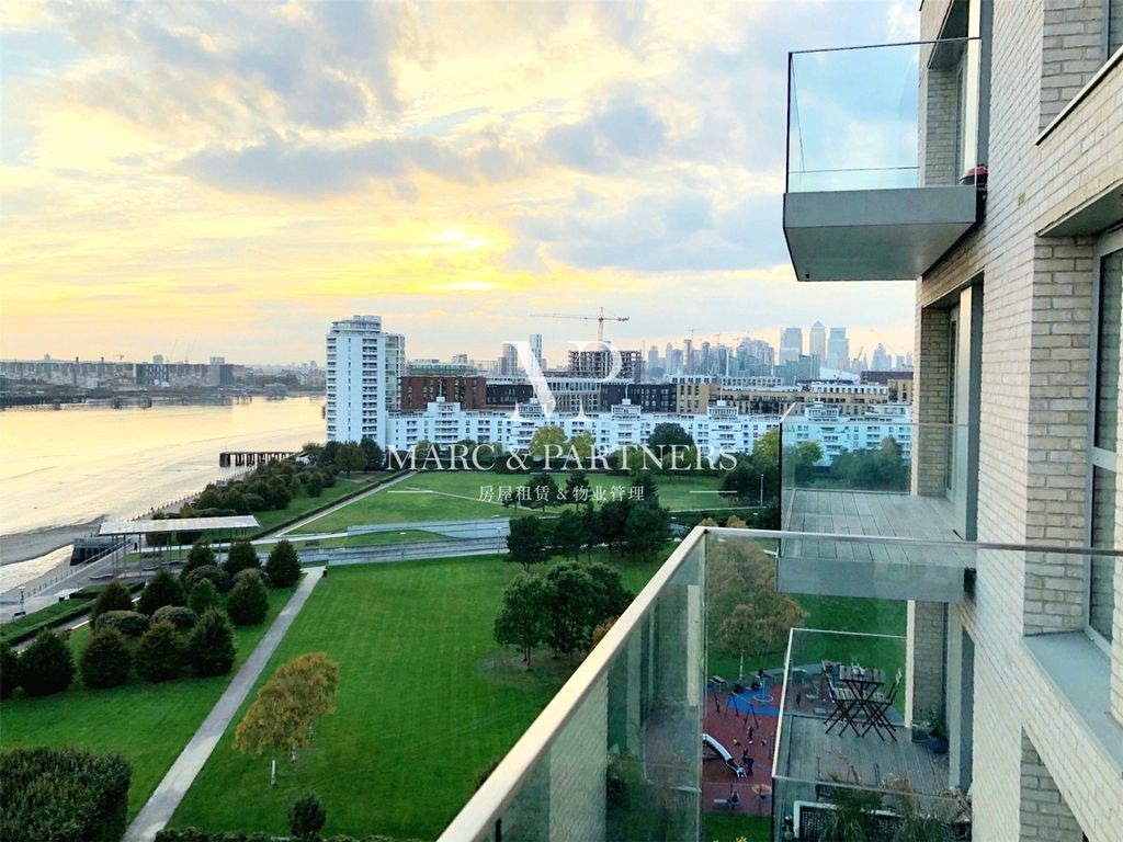 2 bed flat to rent in Waterside Heights, London E16 Zoopla