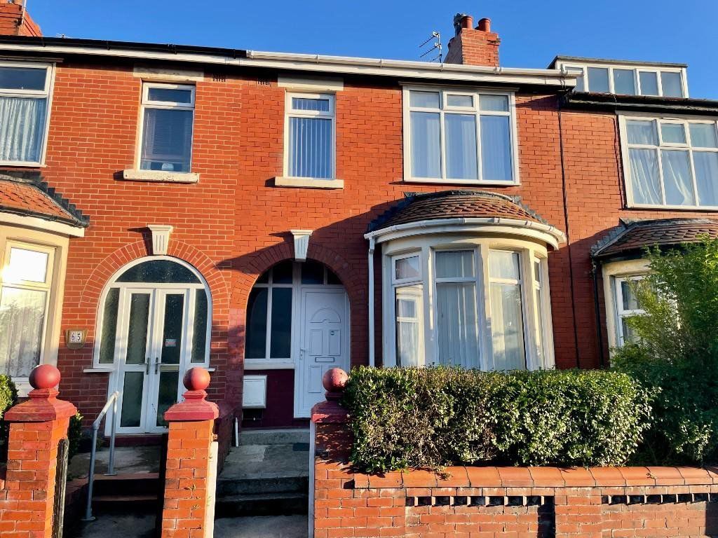 3 bed property to rent in Keswick Road, Blackpool, Lancashire FY1, £775