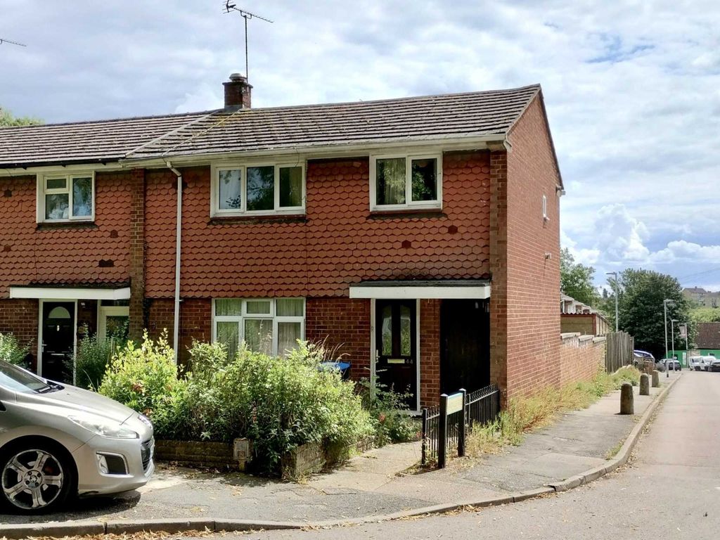 3 bed property for sale in Allandale, Hemel Hempstead HP2 Zoopla