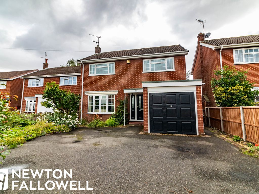 4 bed detached house for sale in Ollerton Road, Retford DN22, £250,000