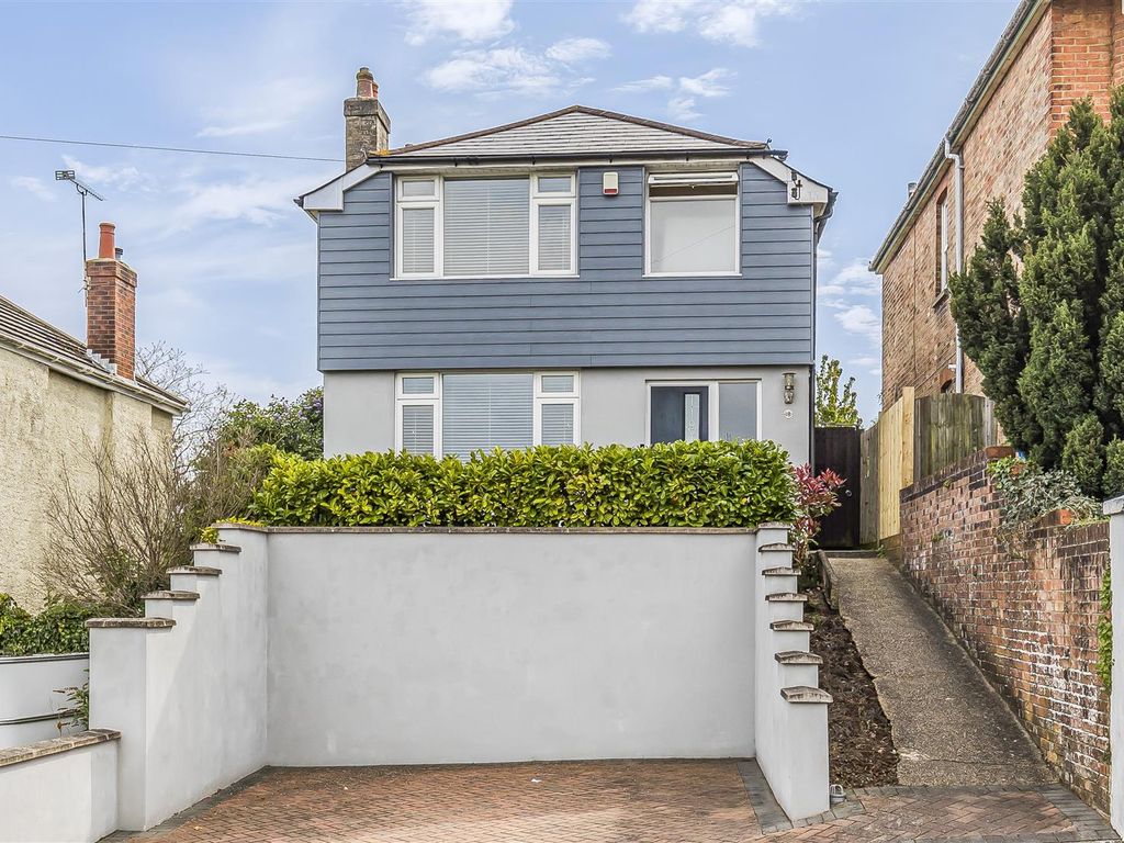 3 bed detached house for sale in Horning Road, Poole BH12 Zoopla