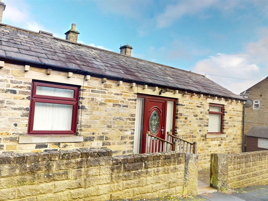 1 bed bungalow for sale in Orleans Street, Buttershaw, Bradford BD6, £