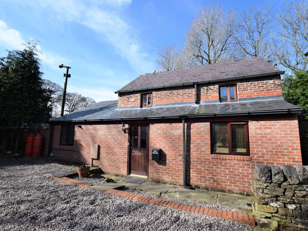 2 bed barn conversion to rent in Bosley, Macclesfield SK11 Zoopla