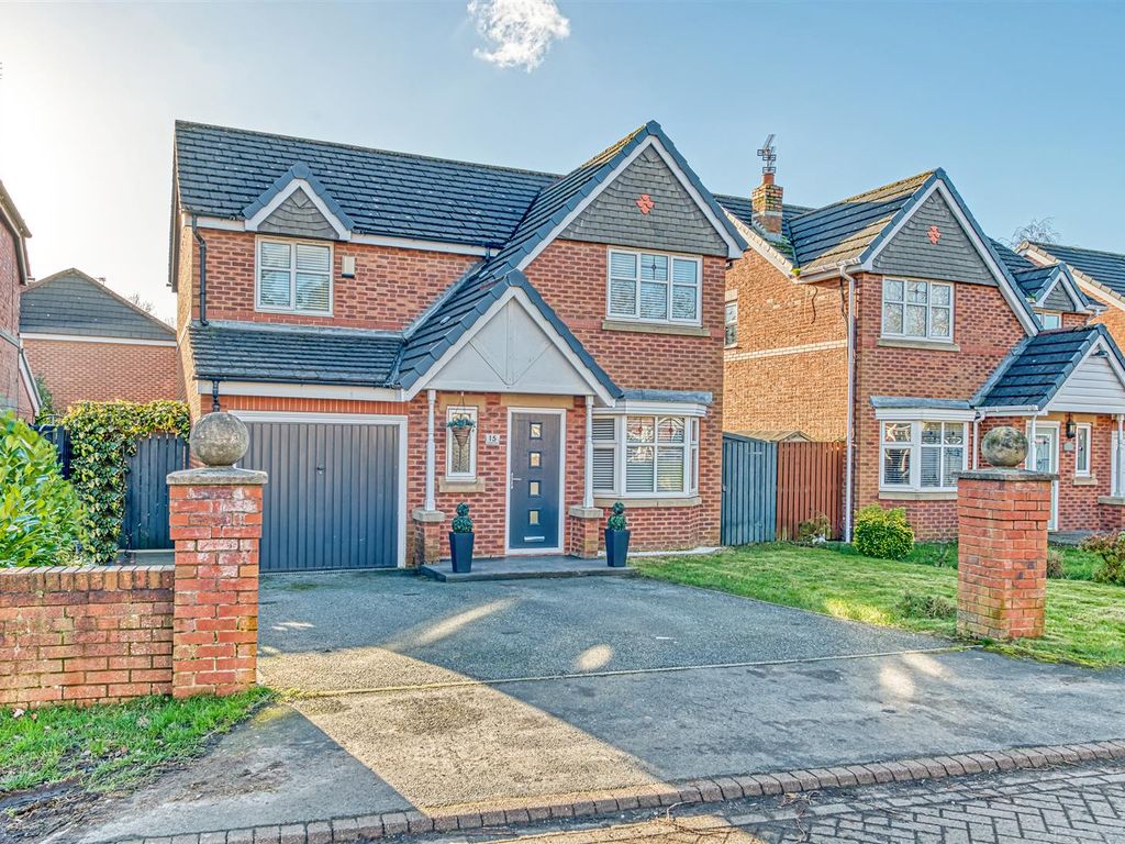 4 bed detached house for sale in Lonsdale Close, Great Sankey, Warrington WA5, £450,000 Zoopla