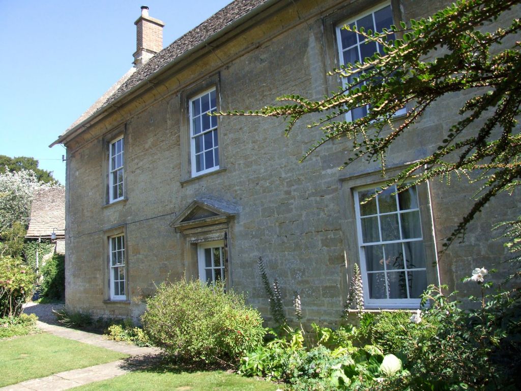 4 bed detached house to rent in The Gassons, Filkins, Lechlade GL7, £