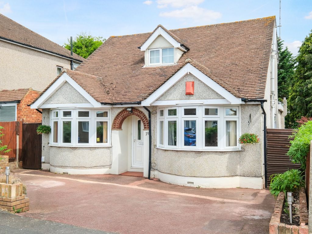 5 bed detached house for sale in Hayfield Road, Orpington BR5, £575,000