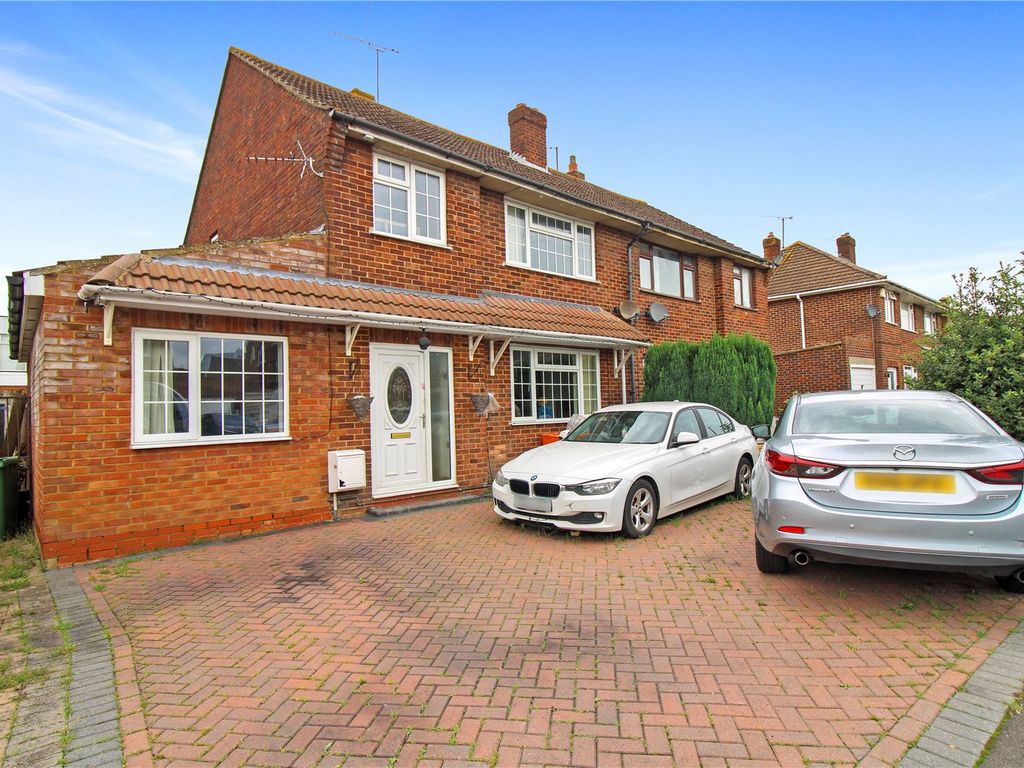 3 bed semidetached house for sale in Burns Way, Upper Stratton
