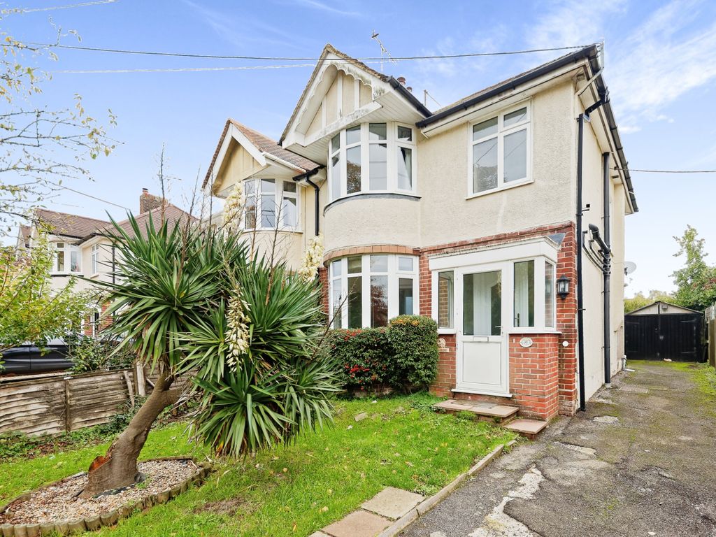 3 bed semidetached house for sale in Rough Common Road, Rough Common, Canterbury, Kent CT2 Zoopla