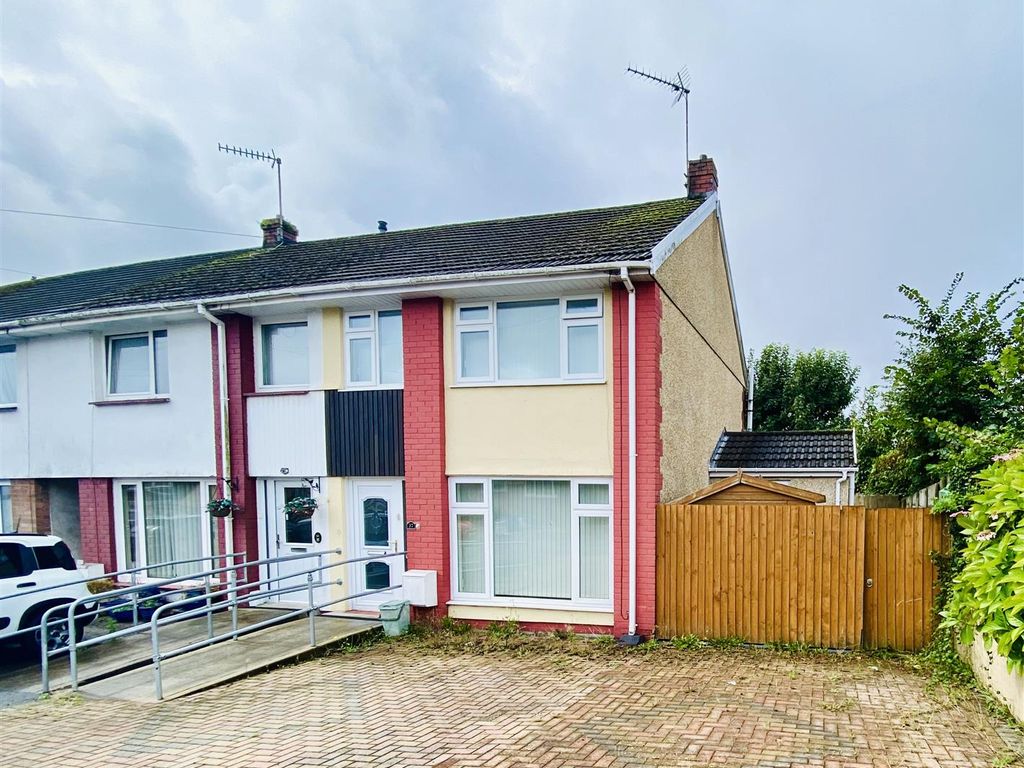3 bed end terrace house for sale in Ash Grove, Killay, Swansea SA2 Zoopla