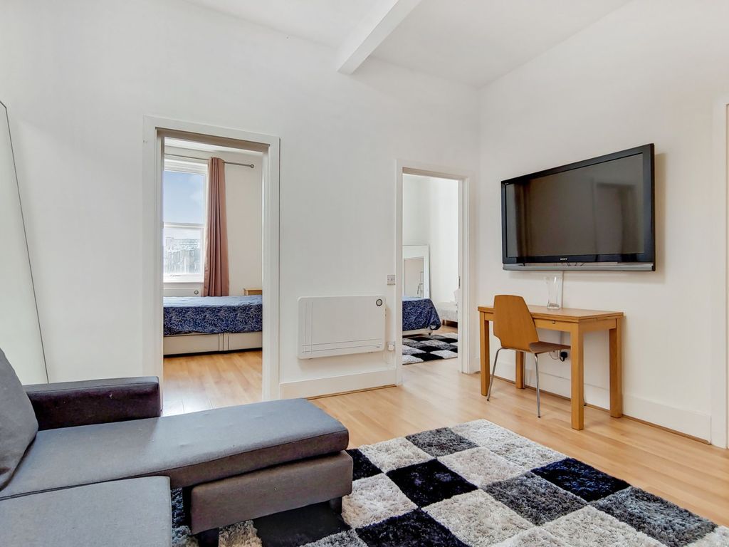 2 bed flat to rent in Earls Court Road, London SW5, £2,500 pcm Zoopla