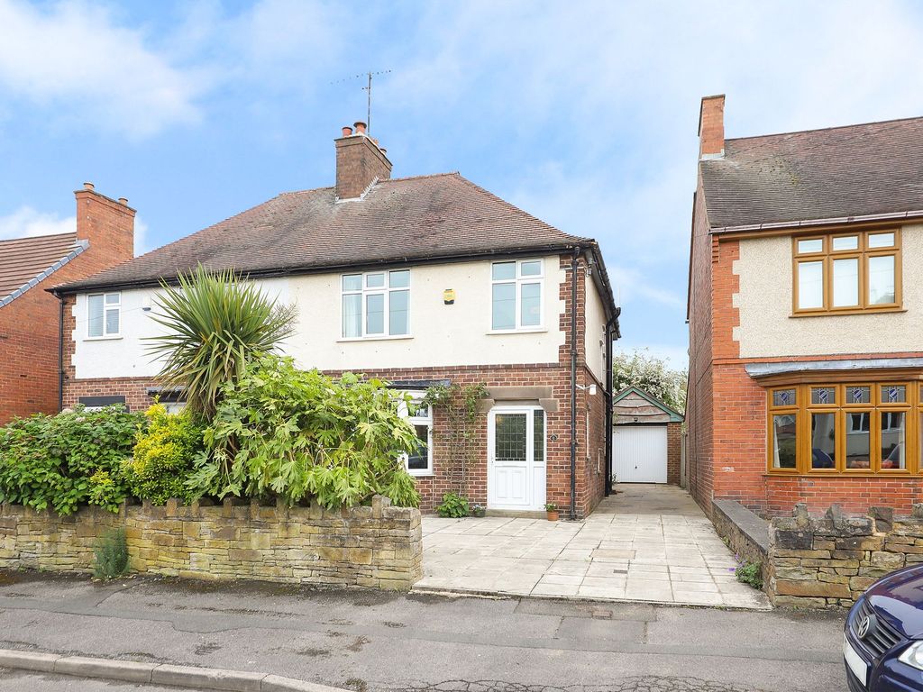 4 bed semidetached house for sale in Churston Road, Chesterfield S40