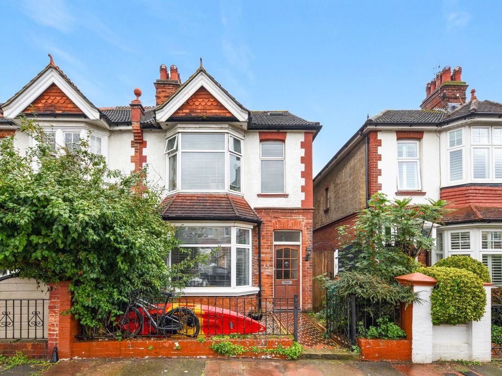 Worcester Villas, Hove BN3