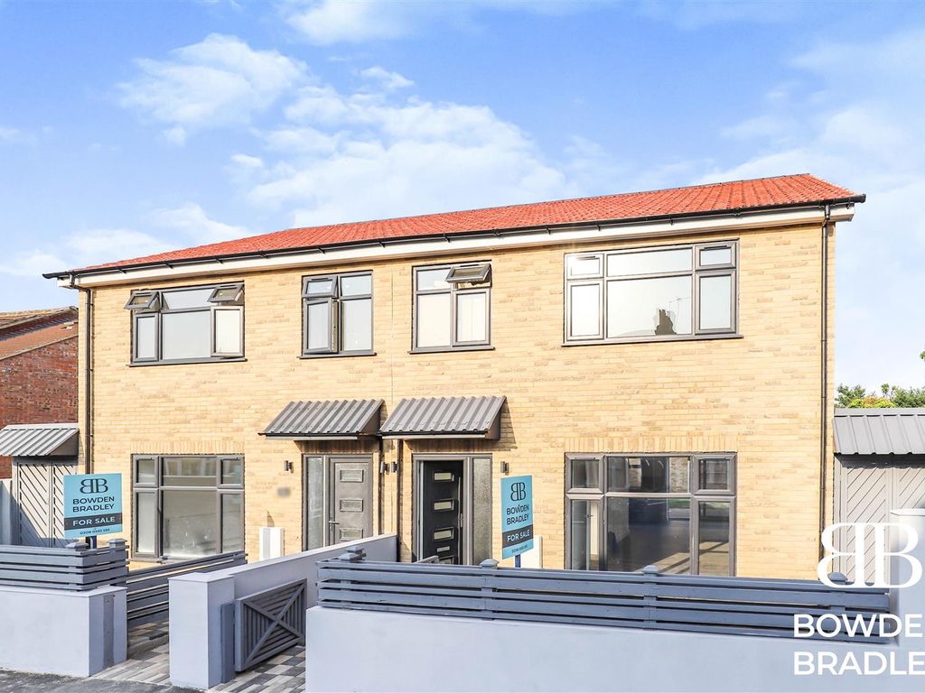 New home, 3 bed semidetached house for sale in Morley Road, Chadwell