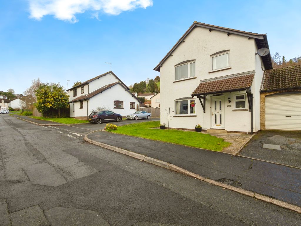 3 bed semidetached house for sale in The Churchills, Newton Abbot TQ12