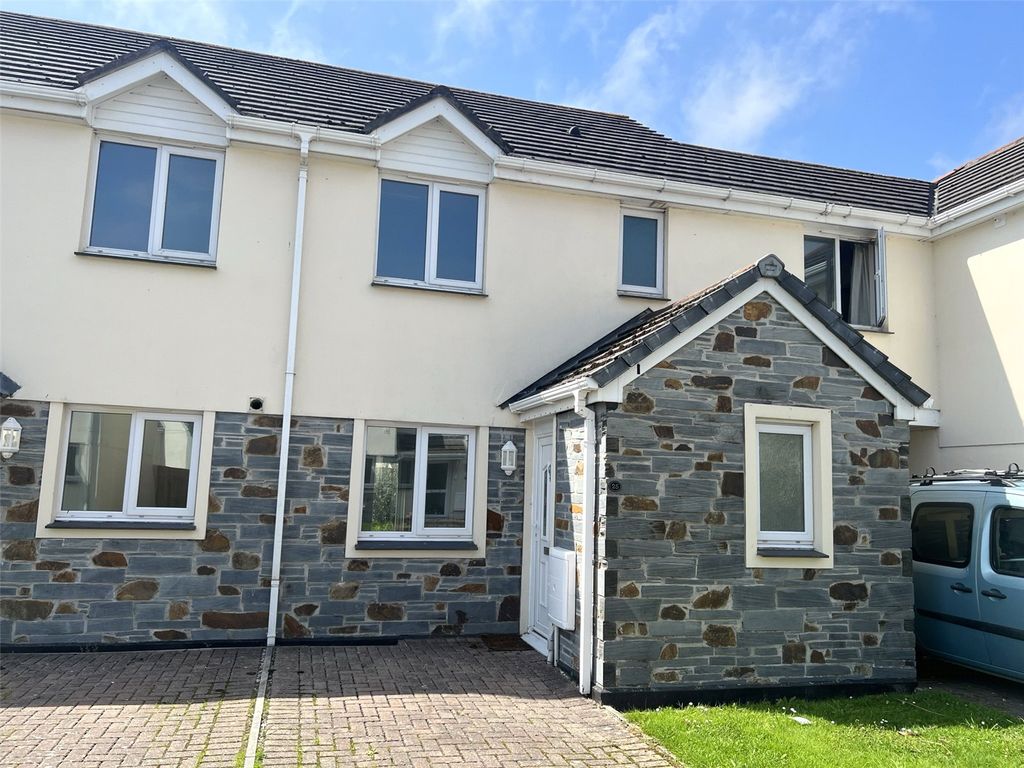 3 bed terraced house for sale in Springfields, Bugle, St. Austell