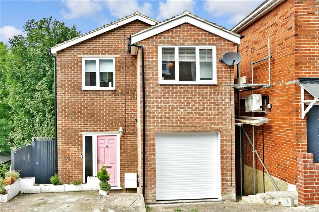 3 bed detached house for sale in Sidney Road, Borstal, Rochester, Kent