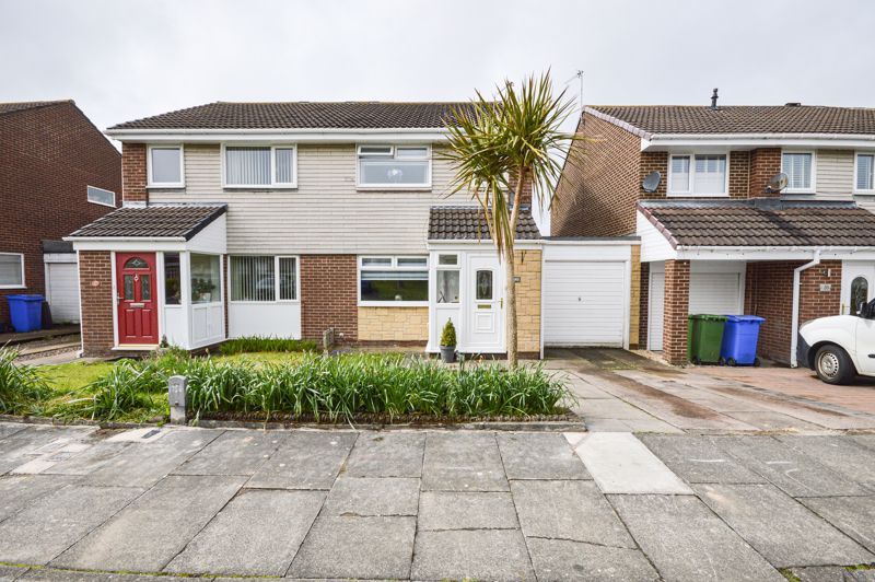 3 bed semidetached house for sale in Bromley Gardens, Blyth NE24, £