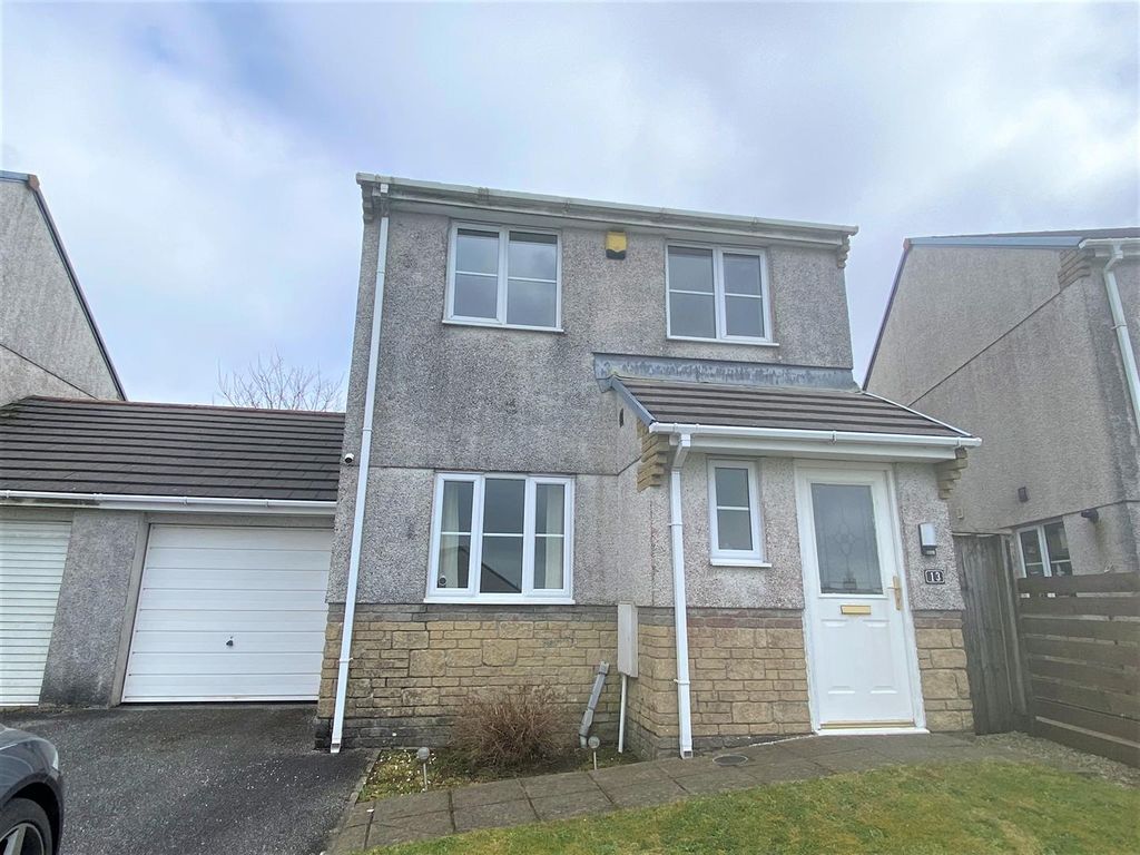 3 bed linkdetached house for sale in Hillside Meadows, Foxhole, St. Austell PL26 Zoopla