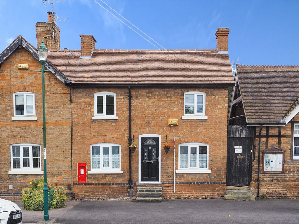 3 bed semidetached house for sale in Village Road, Clifton Village, Nottingham, Nottinghamshire