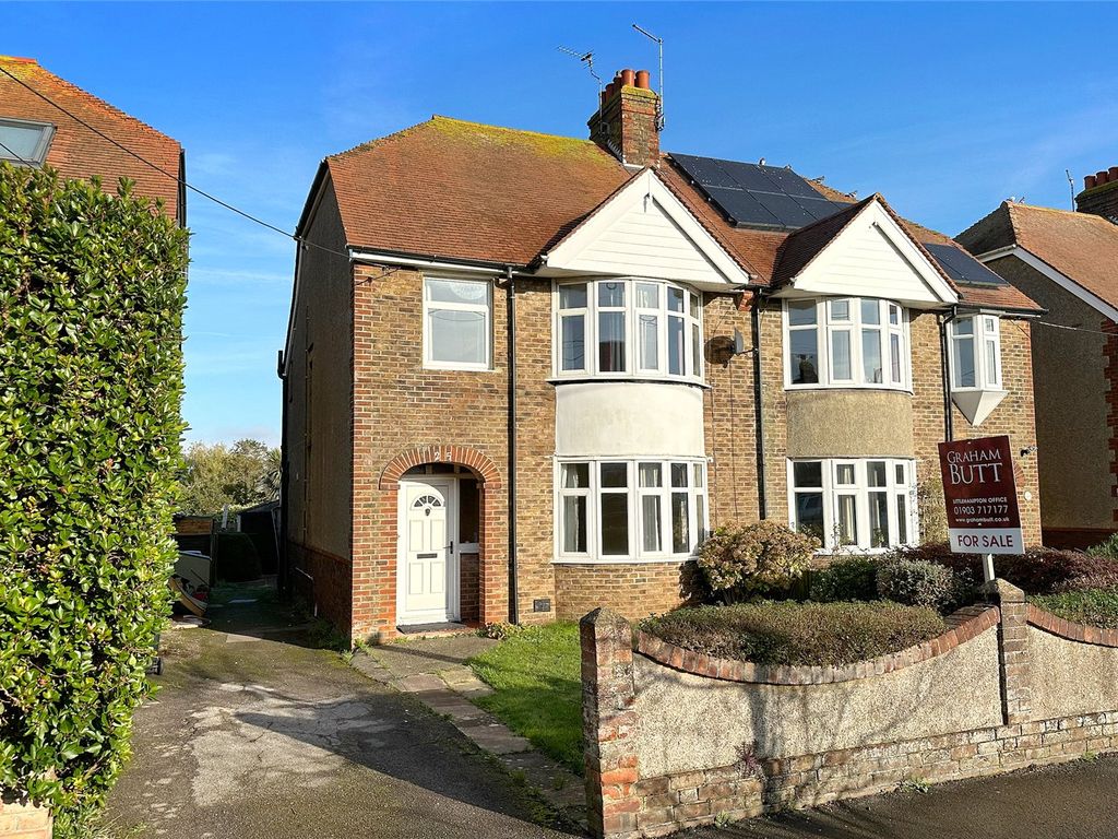 3 bed semidetached house for sale in Cornwall Road, Littlehampton