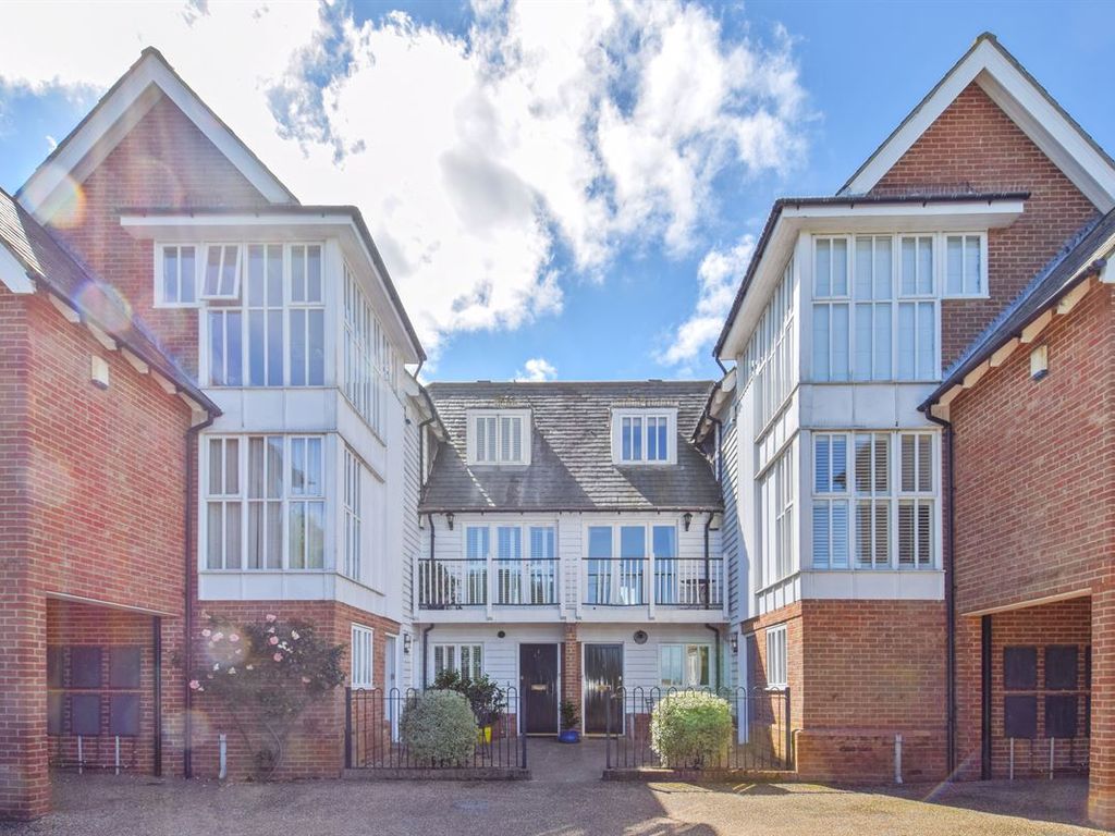 3 bed terraced house for sale in Saltway Court, West Cliff, Whitstable