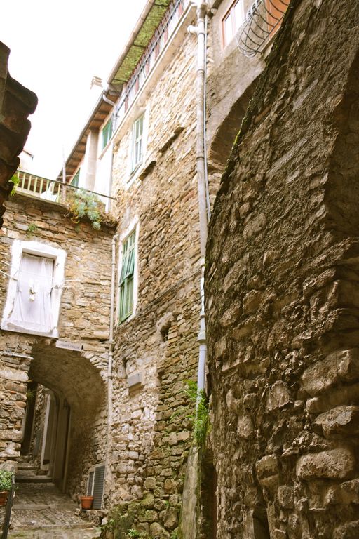 3 bed apartment for sale in Via Cima 8, Dolceacqua, Imperia, Liguria