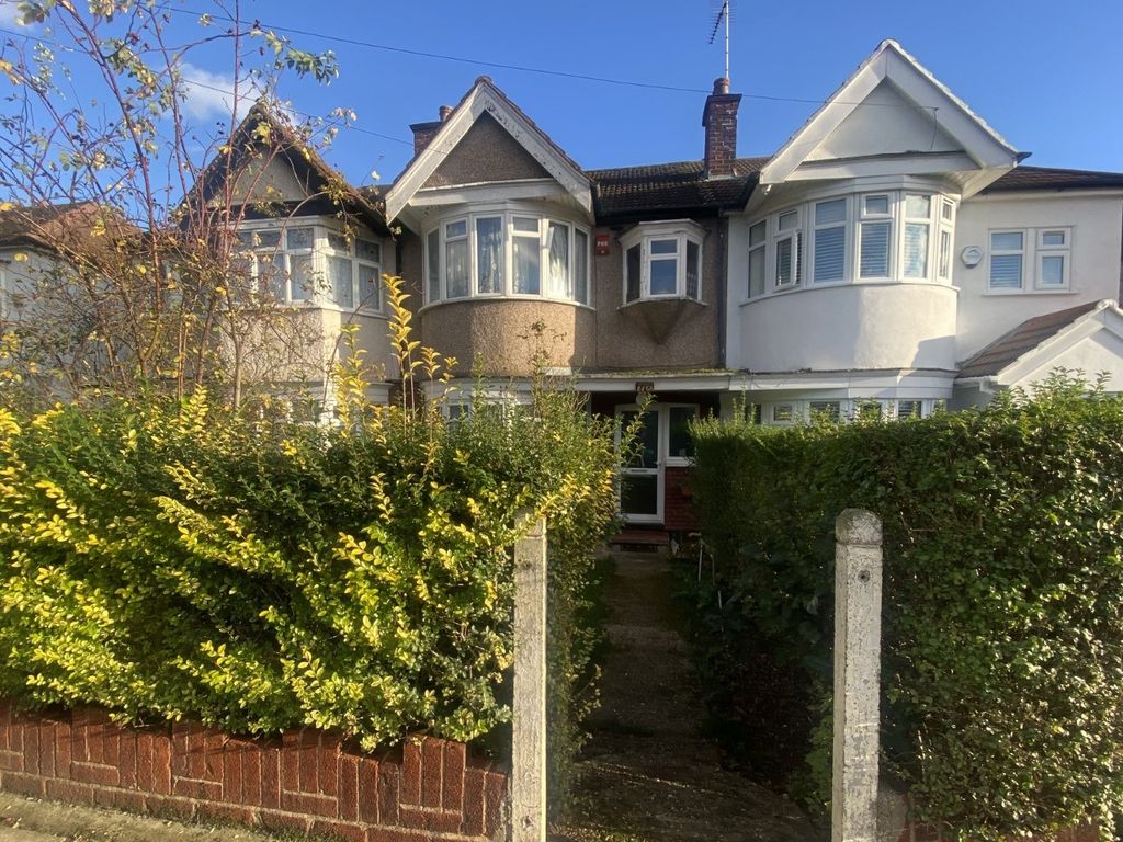 3 bed terraced house for sale in Exeter Road, Harrow HA2 Zoopla