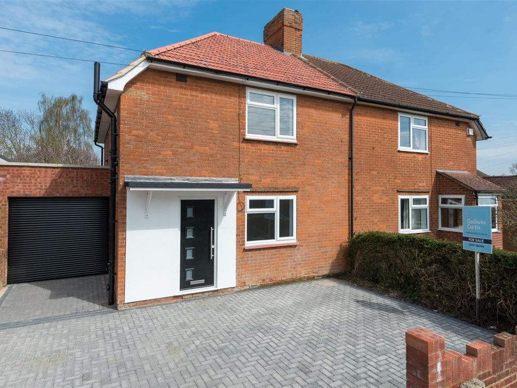 3 bed semidetached house for sale in Mandeville Road, Canterbury CT2