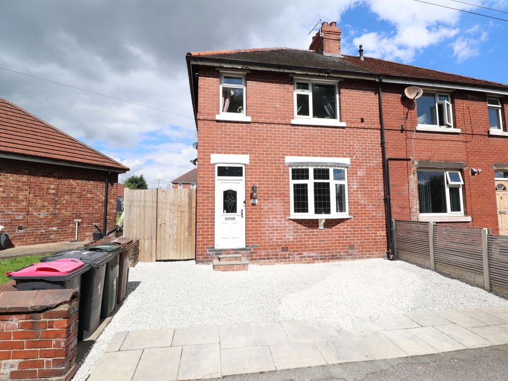 3 bed semidetached house for sale in Coronation Road, Swinton