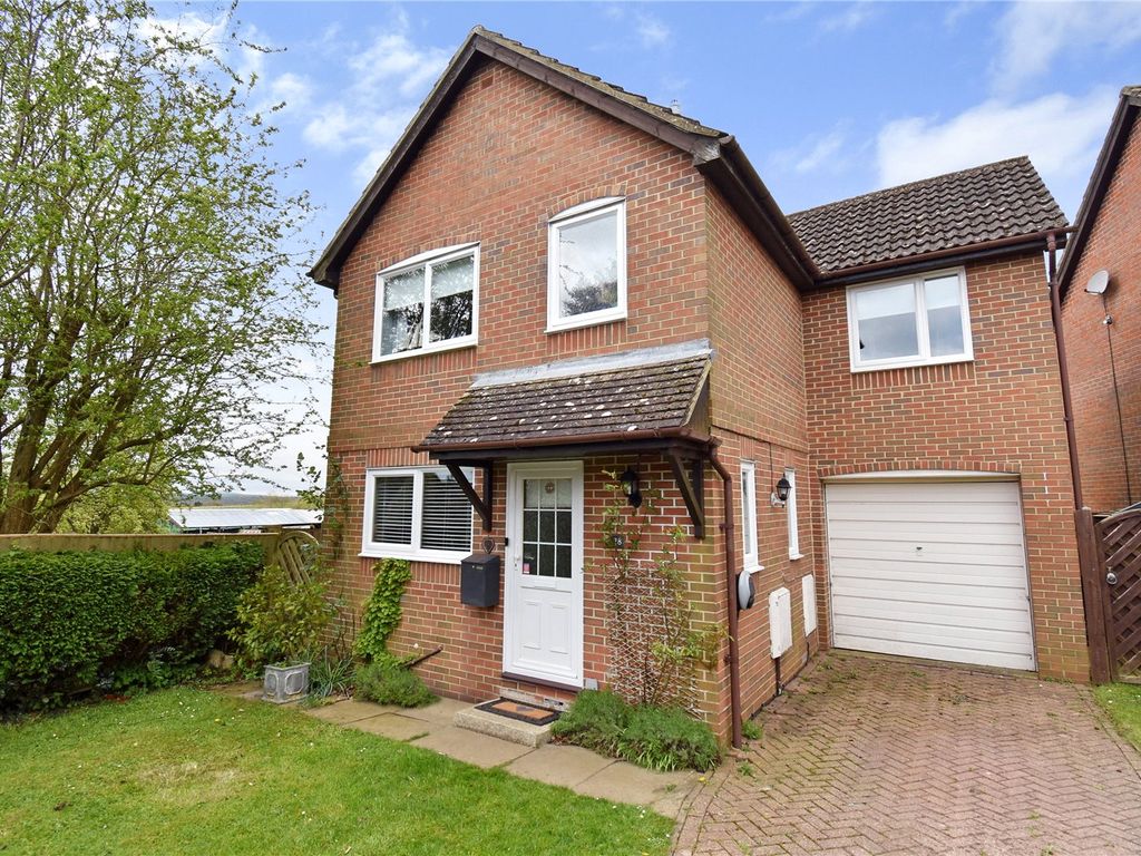 3 bed detached house for sale in Strouds Meadow, Cold Ash, Thatcham