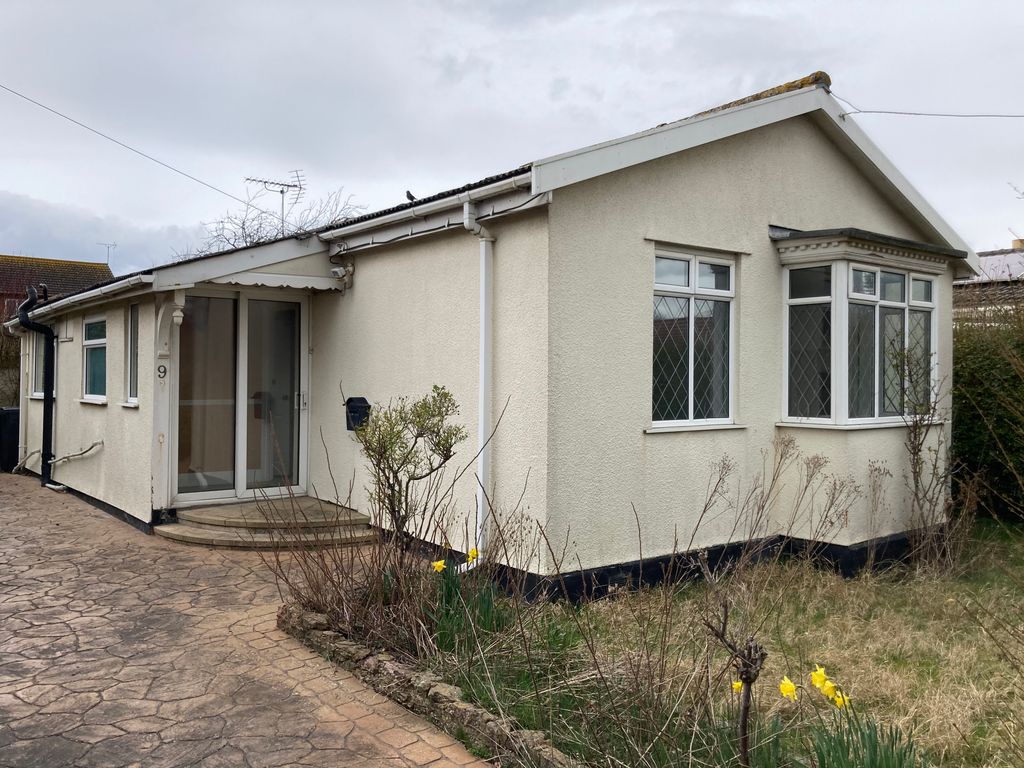 Bungalow for sale in 9 Osborne Road, Severn Beach, Bristol, South