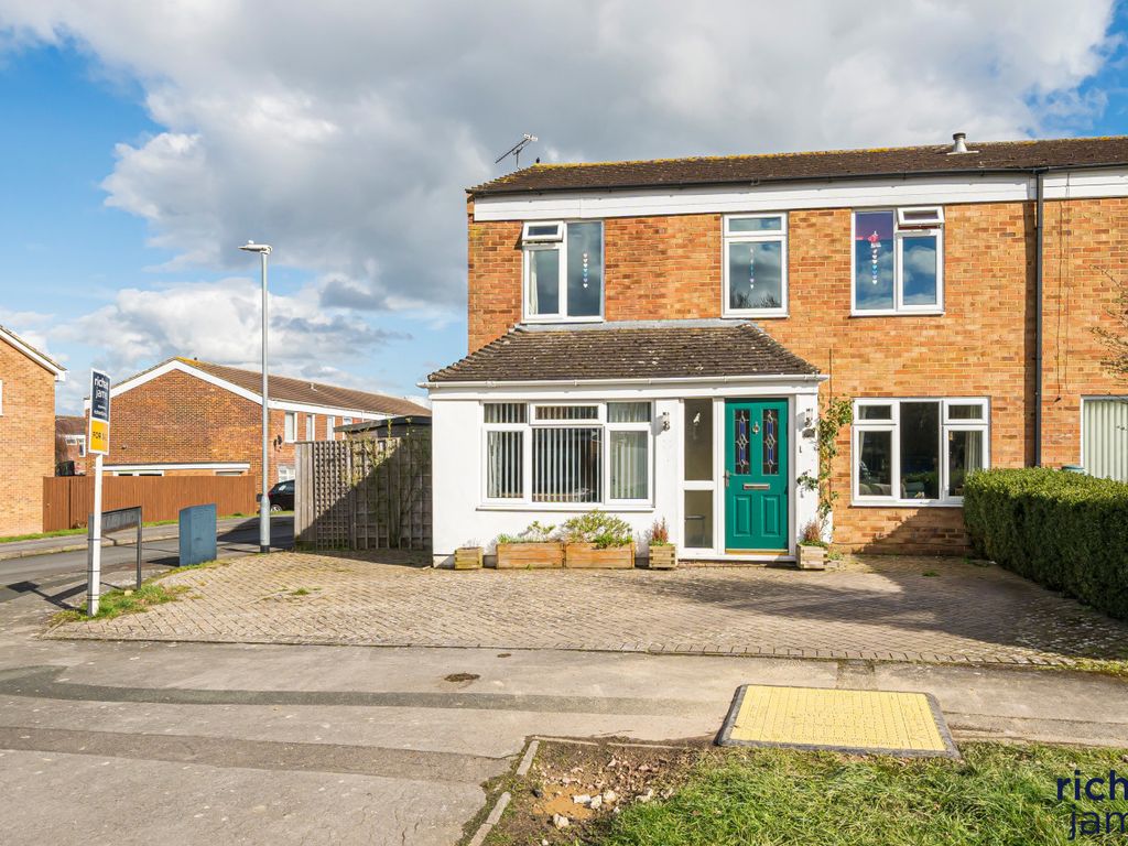 4 bed end terrace house for sale in Austen Crescent, Liden, Swindon, Wiltshire SN3 Zoopla