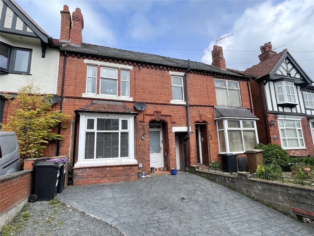 3 bed terraced house for sale in Roft Street, Oswestry, Shropshire SY11