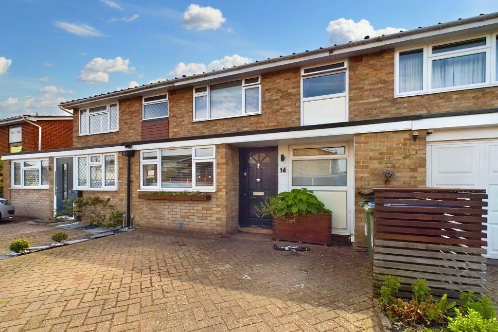 3 bed terraced house for sale in Montague Close, WaltonOnThames KT12