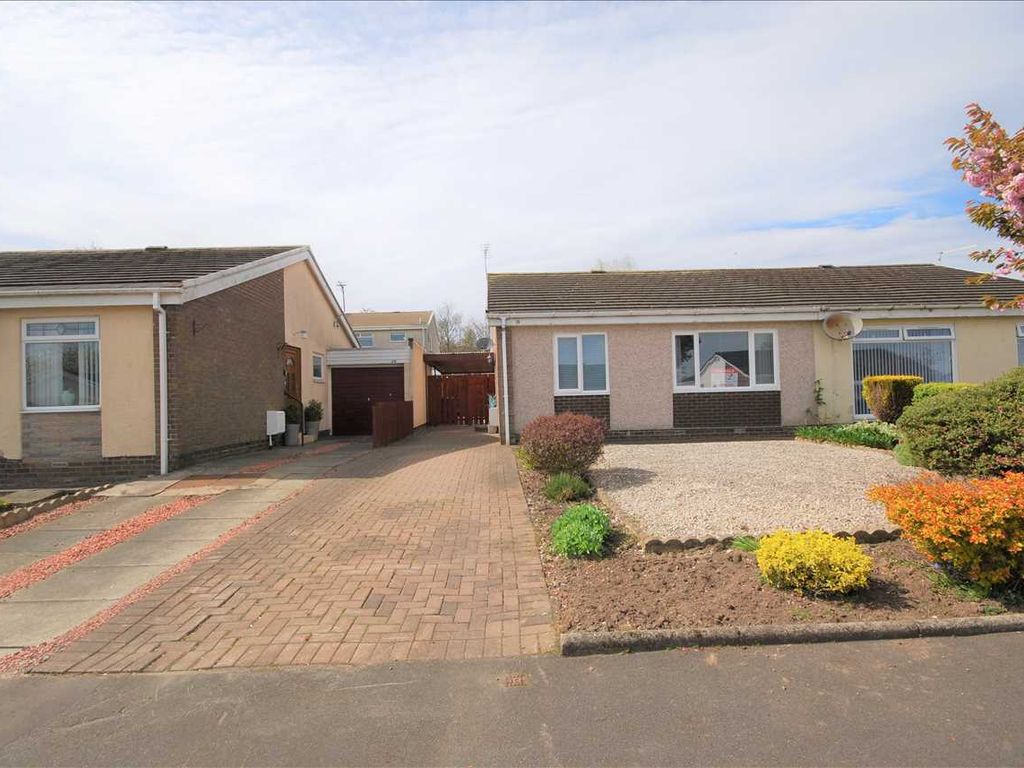 2 bed bungalow for sale in Duddingston Avenue, Kilwinning KA13 Zoopla