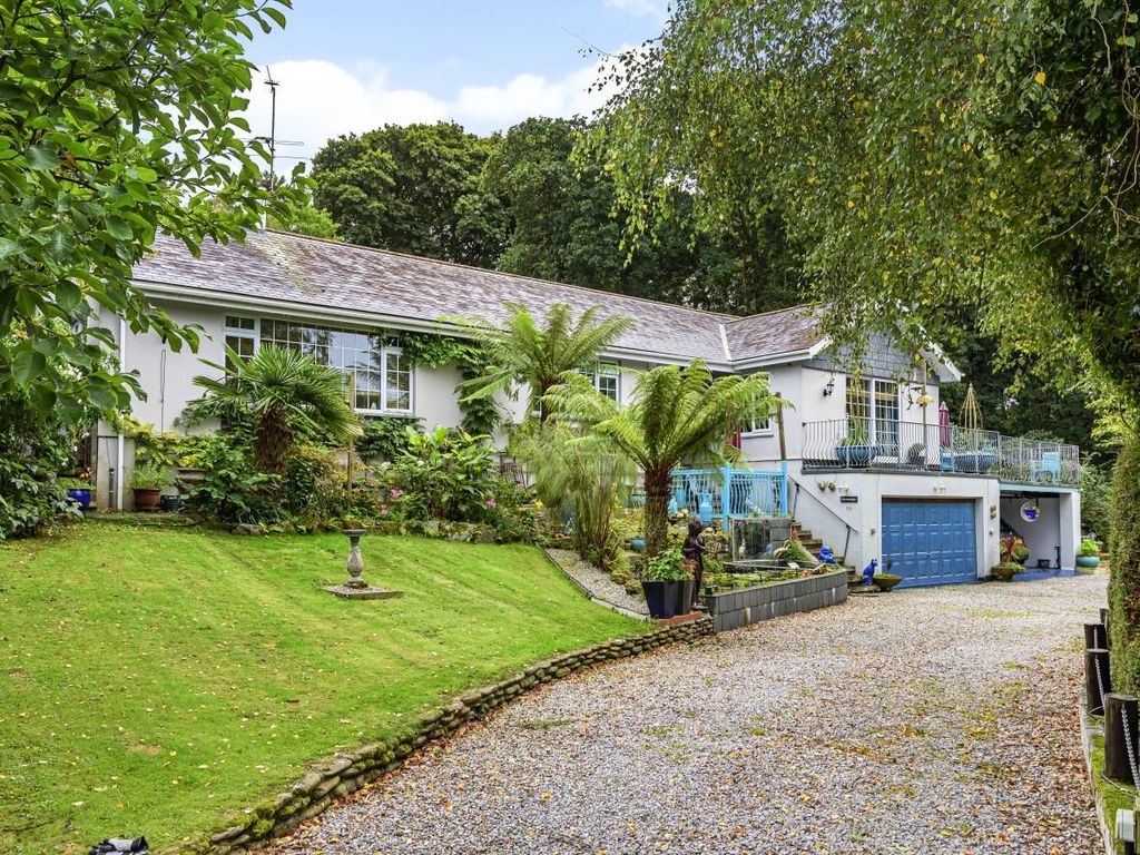 3 bed detached bungalow for sale in Trewince Lane, Port Navas