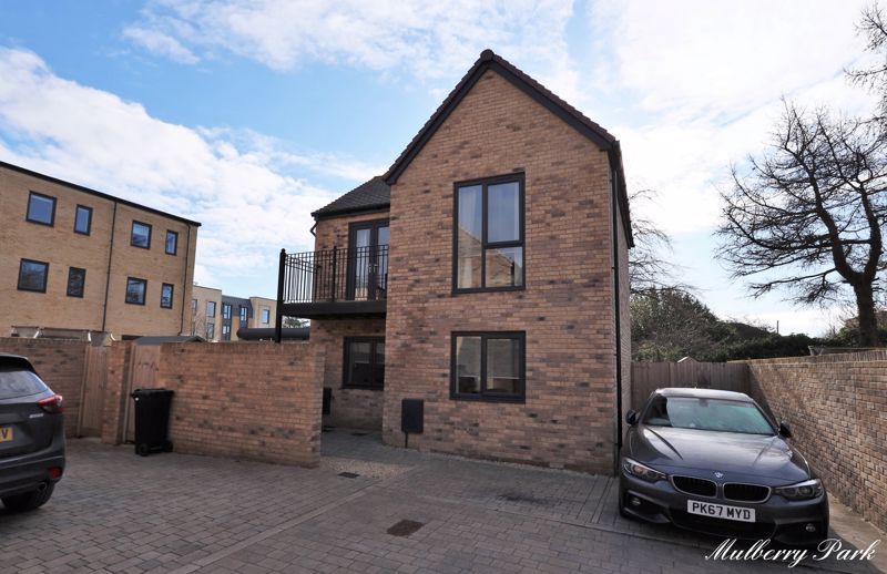 2 bed detached house to rent in Chivers Street, Mulberry Park, Combe